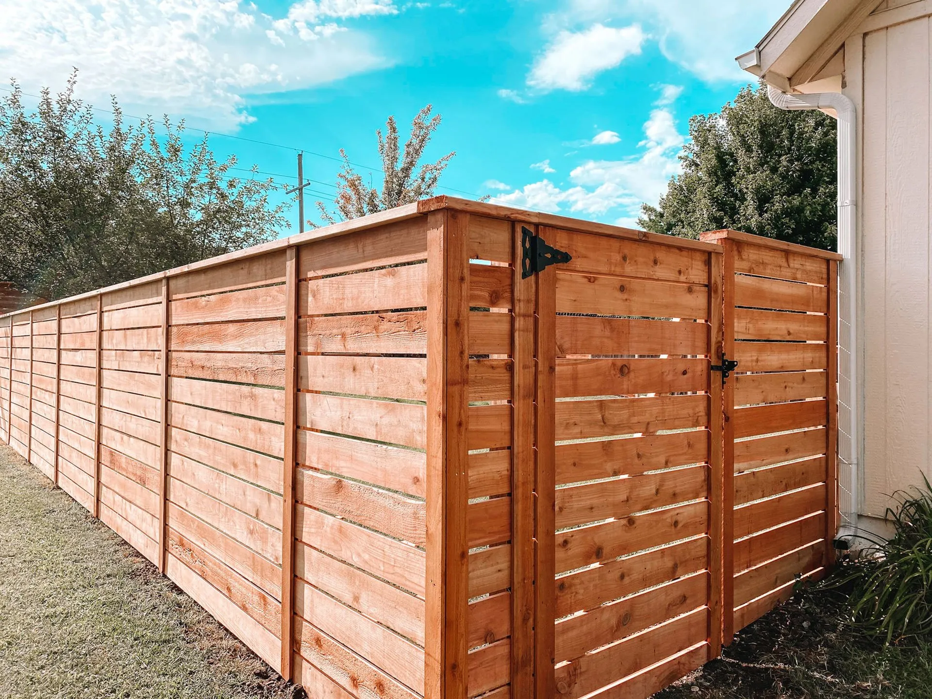 Newly installed wood privacy fence in Oklahoma City